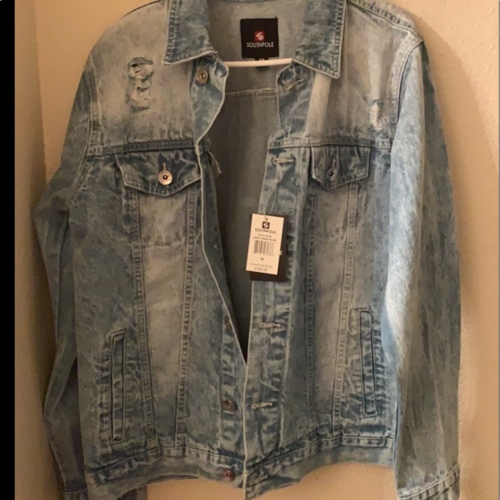 Brand new never worn men’s jean jacket